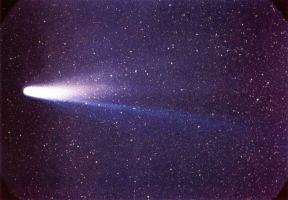Haleja kometo