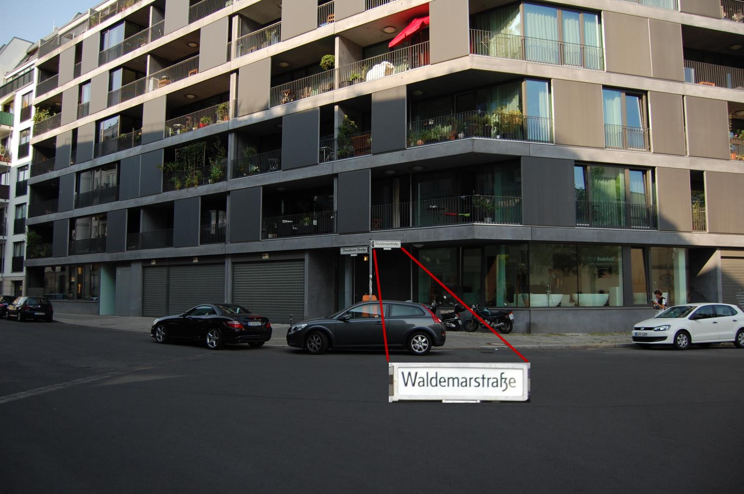 Corner Dresdener Straße - Waldemarstraße towards Michaelkirchplatz
